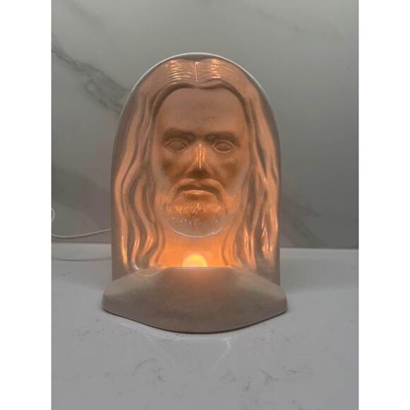 Vintage Ceramic 3D Jesus Concave Reflection Lamp - Picture 1 of 4